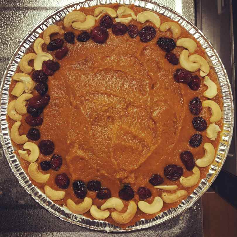 Gluten-free homemade no-bake pumpkin pie. 