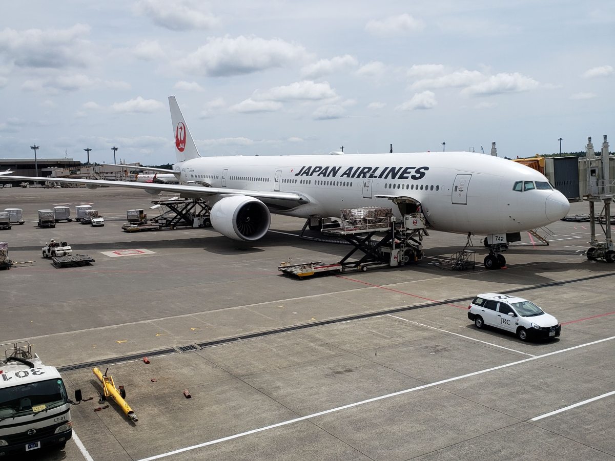 Flying to and from Japan Gluten-Free AND with a baby. Part 1: Japan Airlines&nbsp;(JAL)